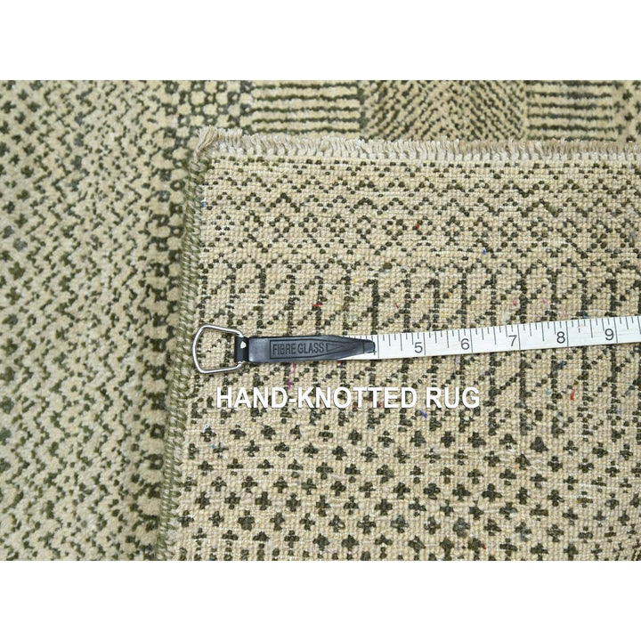 2'0" x 3'0" New Hand Knotted Beige Wool & Silk Rectangle Oriental Rug - MOA10276452