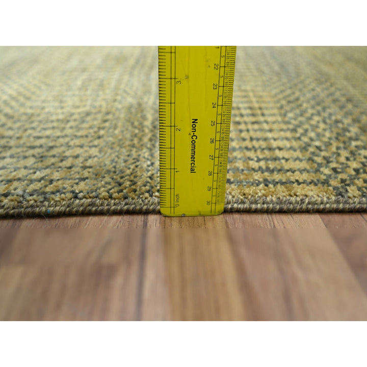 2'0" x 3'0" New Hand Knotted Brown Wool & Silk Rectangle Oriental Rug - MOA10276466