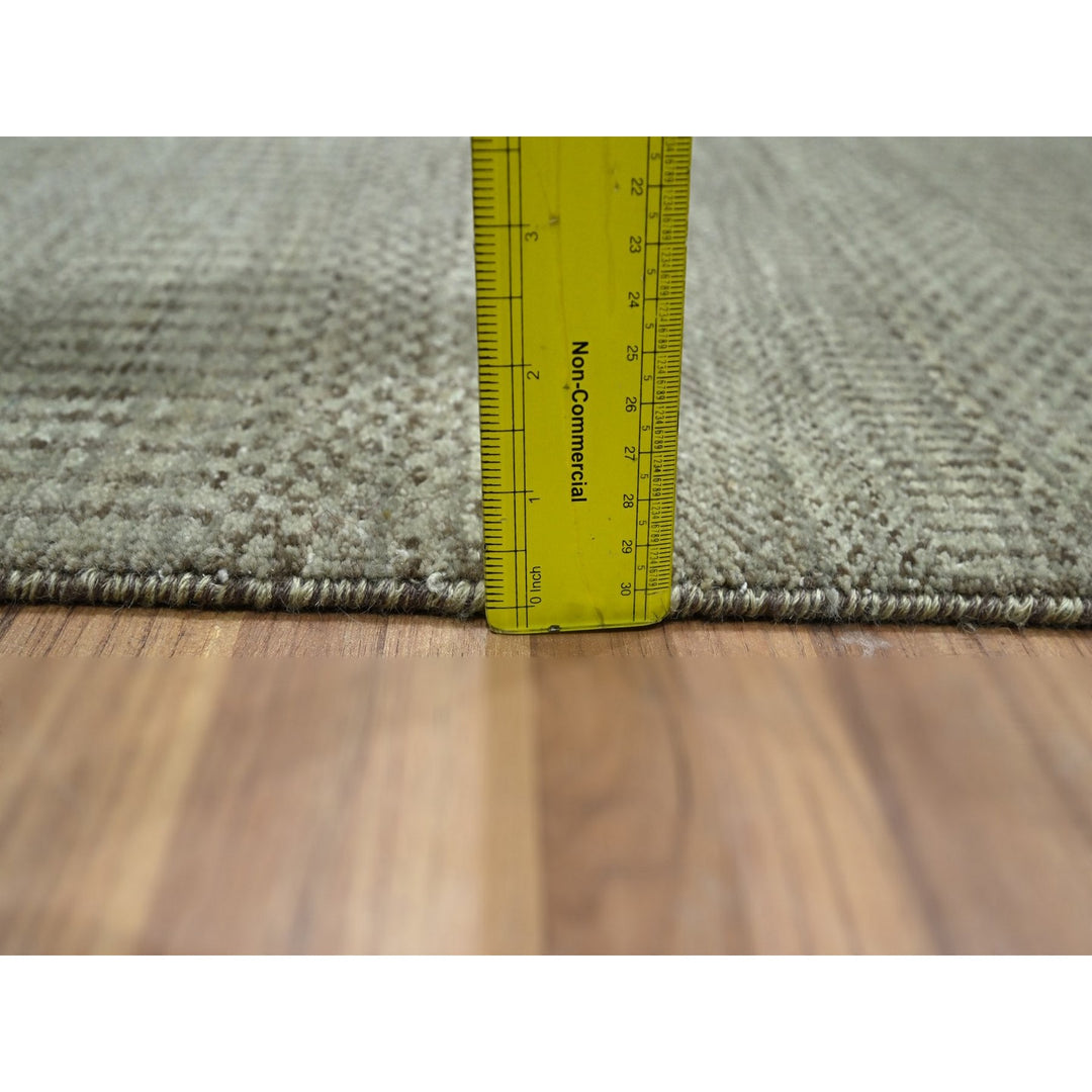 2'0" x 3'0" New Hand Knotted Brown Wool & Silk Rectangle Oriental Rug - MOA10276477