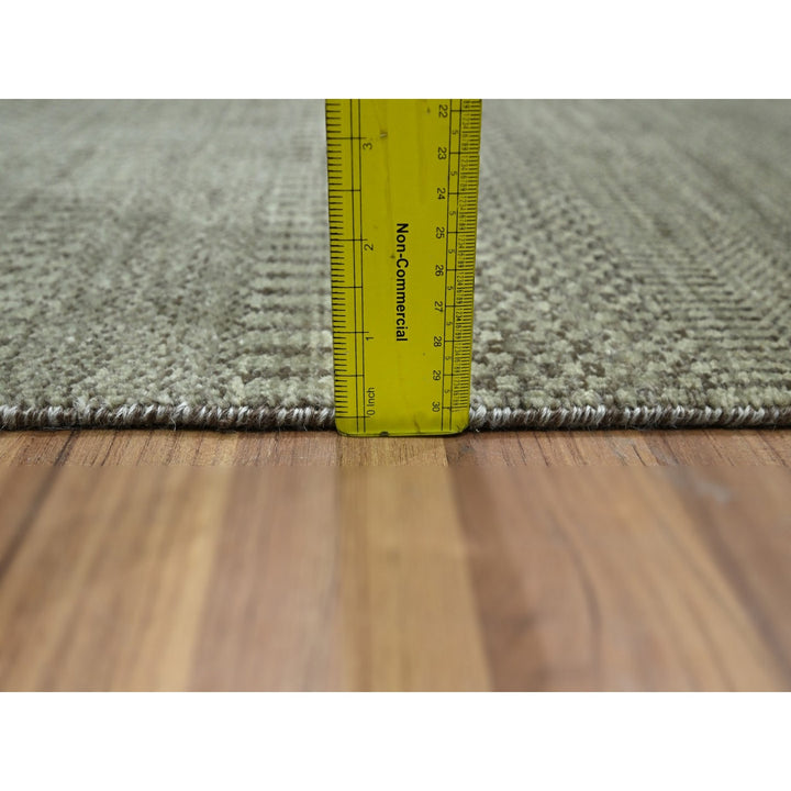 2'0" x 3'0" New Hand Knotted Grey Wool Rectangle Oriental Rug - MOA10276481