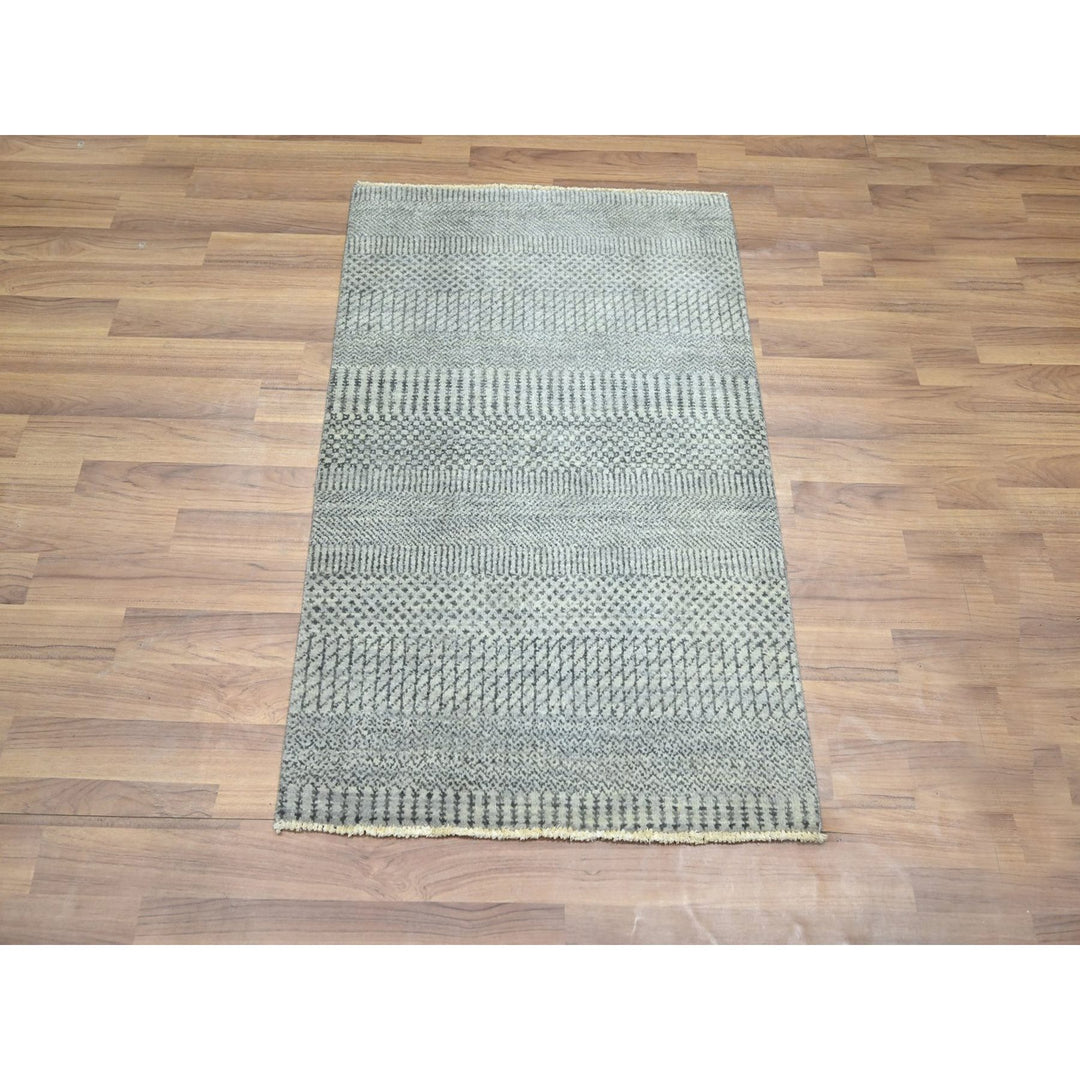 2'0" x 3'0" New Hand Knotted Grey Wool & Silk Rectangle Oriental Rug - MOA10276491
