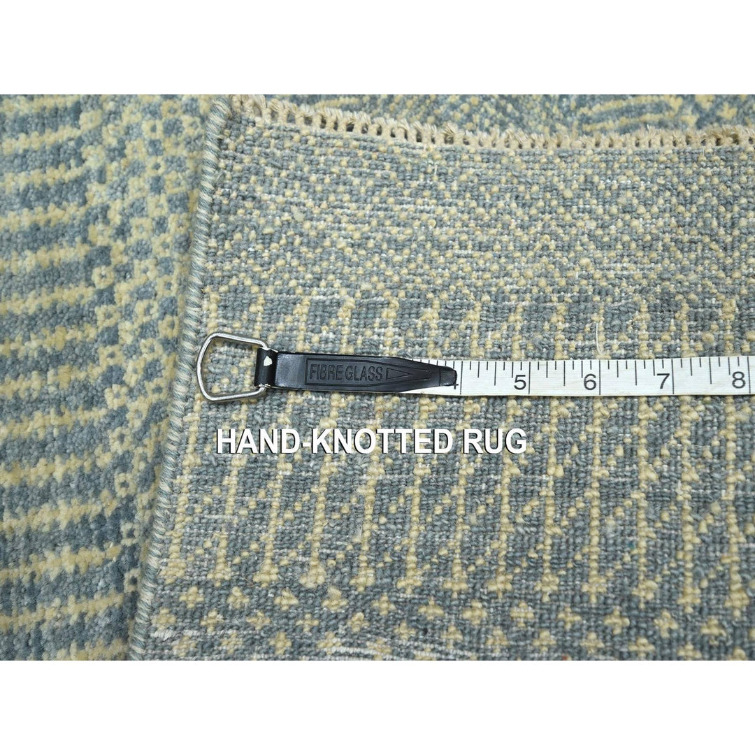 2'0" x 3'0" New Hand Knotted Grey Wool & Silk Rectangle Oriental Rug - MOA10276493