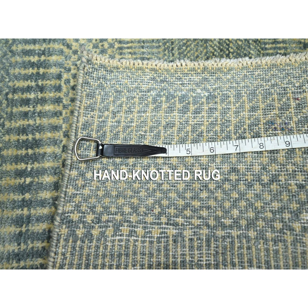 2'0" x 3'0" New Hand Knotted Grey Wool & Silk Rectangle Oriental Rug - MOA10276495