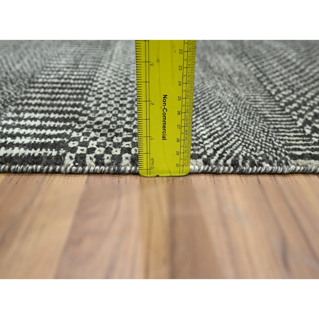 2'0" x 3'0" New Hand Knotted Grey Wool & Silk Rectangle Oriental Rug - MOA10276503