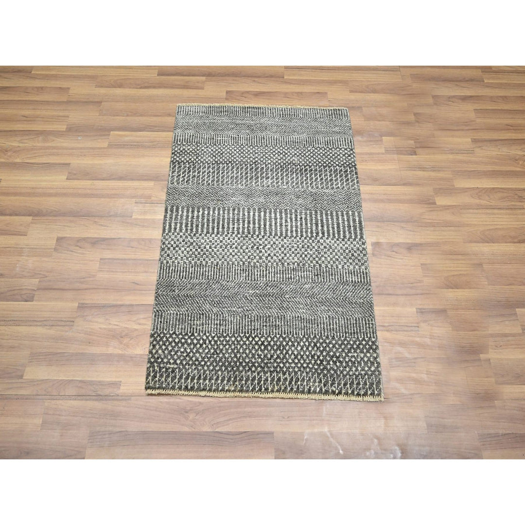 2'0" x 3'0" New Hand Knotted Grey Wool & Silk Rectangle Oriental Rug - MOA10276505