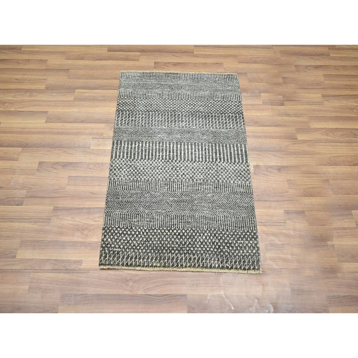 2'0" x 3'0" New Hand Knotted Grey Wool & Silk Rectangle Oriental Rug - MOA10276505