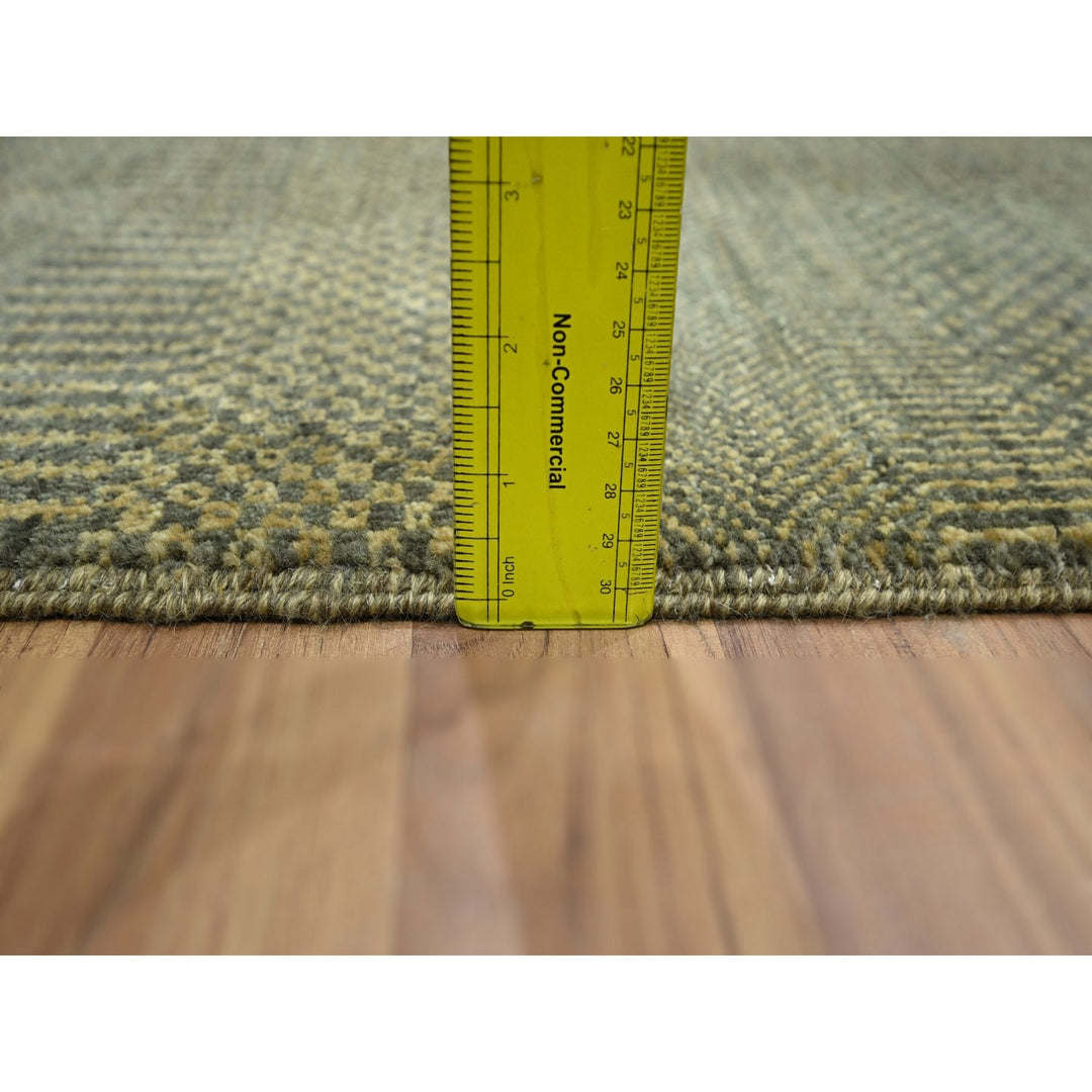 2'0" x 3'0" New Hand Knotted Brown Wool & Silk Rectangle Oriental Rug - MOA10276512