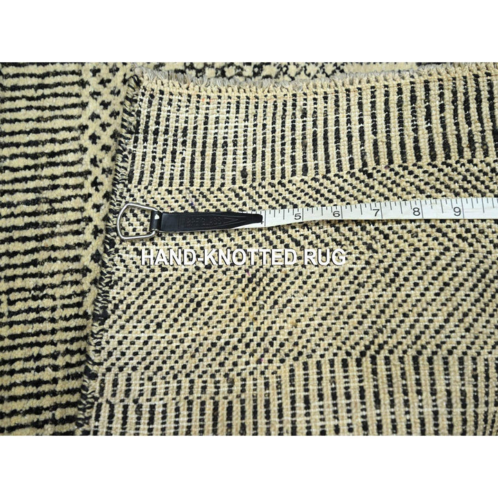 2'0" x 3'0" New Hand Knotted Ivory Wool & Silk Rectangle Oriental Rug - MOA10276526