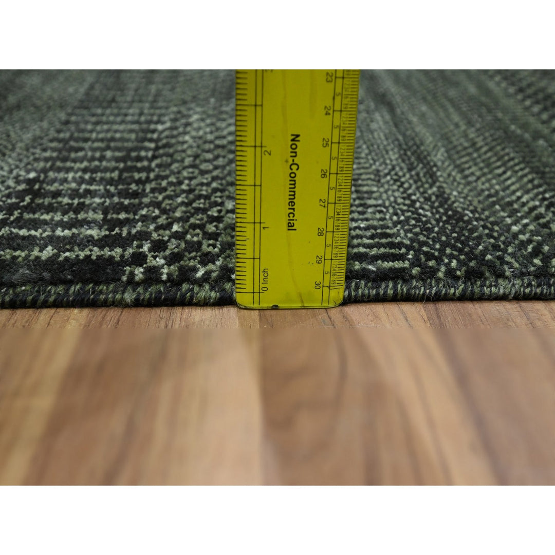 2'0" x 3'0" New Hand Knotted Green Wool & Silk Rectangle Oriental Rug - MOA10276531