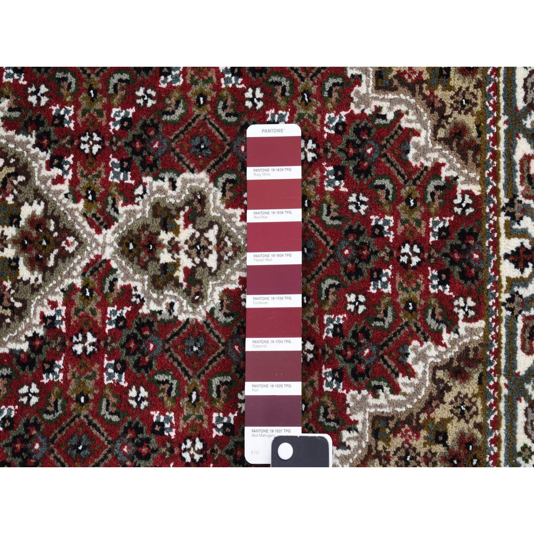 2'8" x 8'5" New Hand Knotted Red Wool & Silk Runner Oriental Rug - MOA10278004