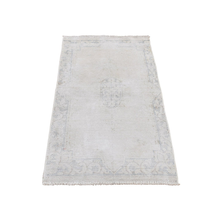 1'7" x 3'7" Vintage Hand Knotted Ivory Wool Rectangle Oriental Rug - MOA10278138