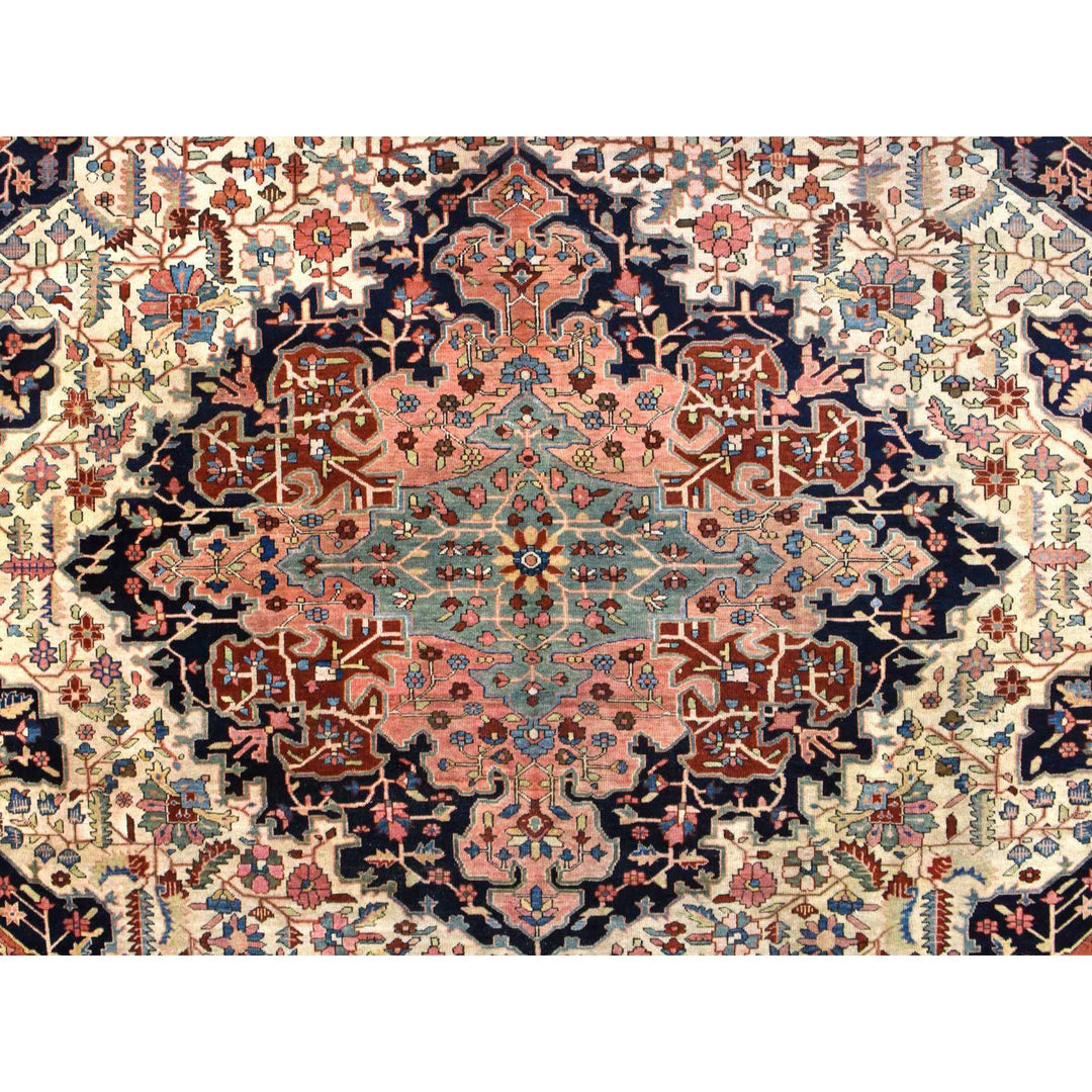 8'5" x 11'4" Vintage Hand Knotted Ivory Wool Rectangle Oriental Rug - MOA10278476