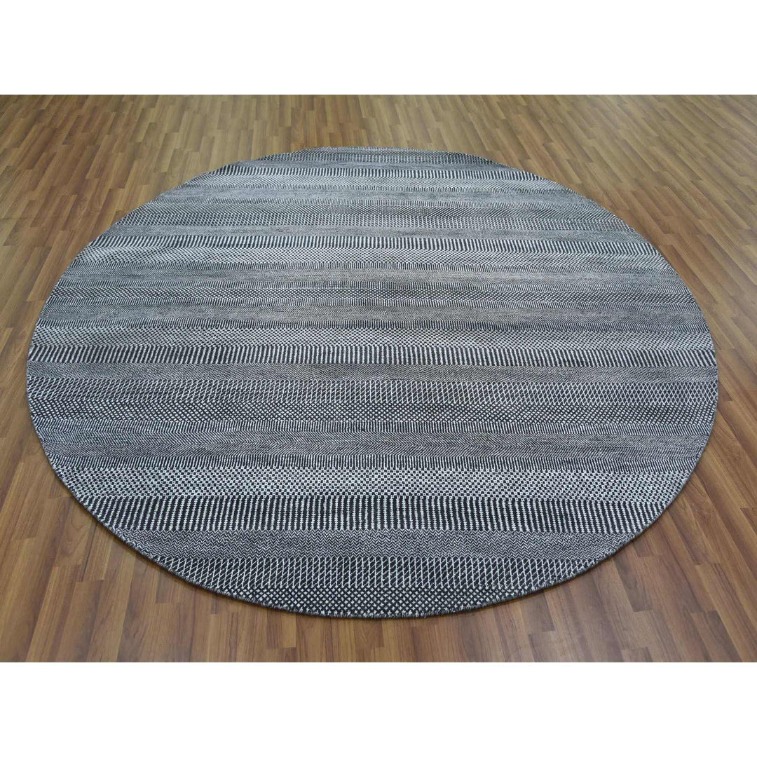 7'9" x 7'9" New Hand Knotted Grey Wool & Silk Round Oriental Rug - MOA10279160