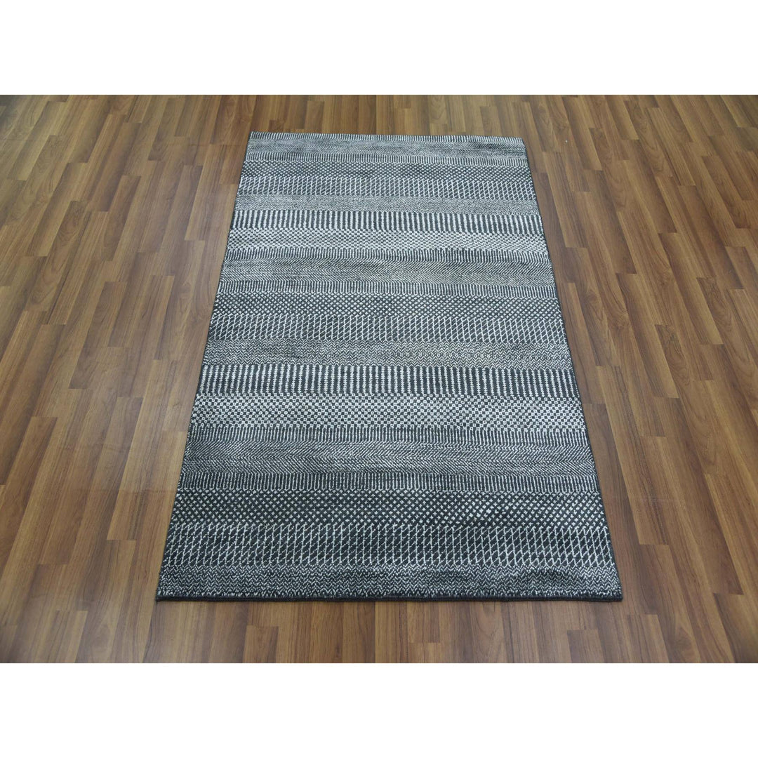 3'3" x 5'1" New Hand Knotted Grey Wool & Silk Rectangle Oriental Rug - MOA10279254