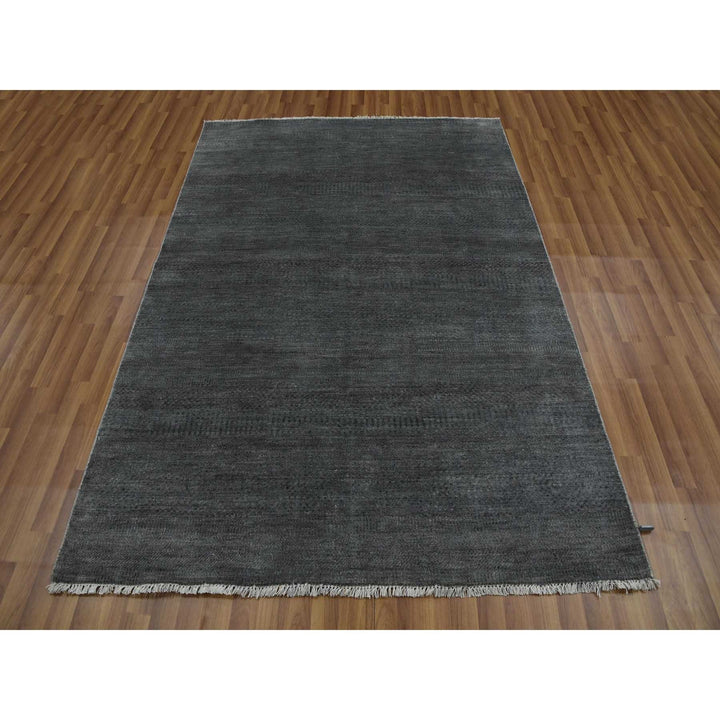 5'1" x 7'1" New Hand Knotted Grey Wool & Silk Rectangle Oriental Rug - MOA10279334