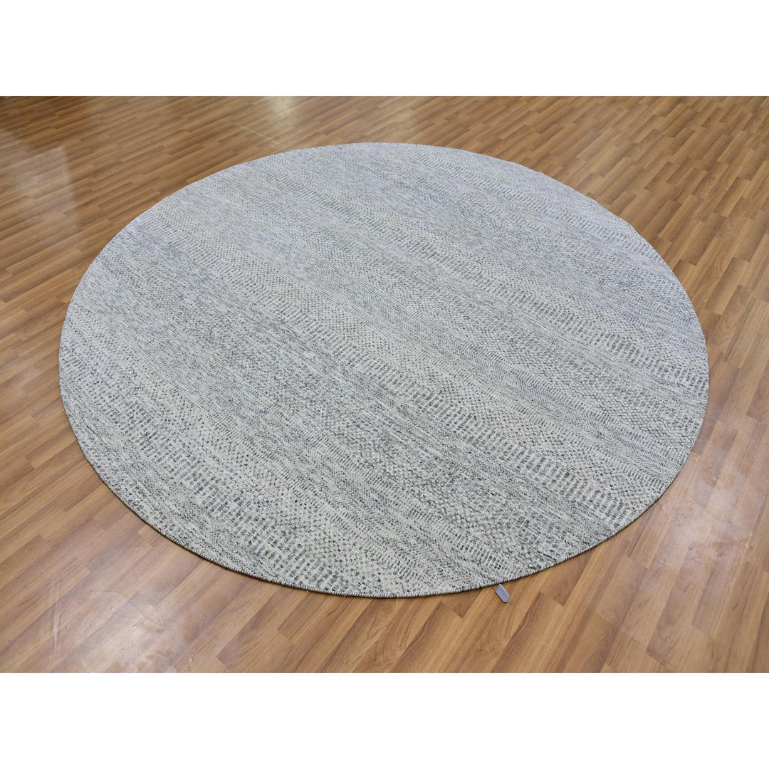 7'9" x 7'9" New Hand Knotted Grey Wool Round Oriental Rug - MOA10279515