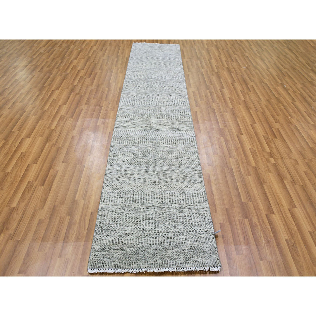 2'6" x 12'0" New Hand Knotted Grey Wool Runner Oriental Rug - MOA10279529