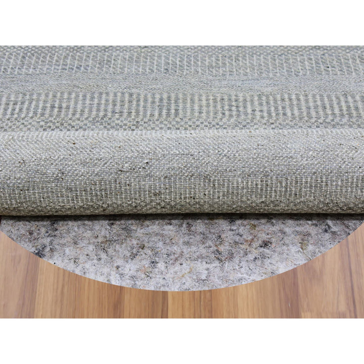 8'8" x 8'9" New Hand Knotted Grey Wool Round Oriental Rug - MOA10279538