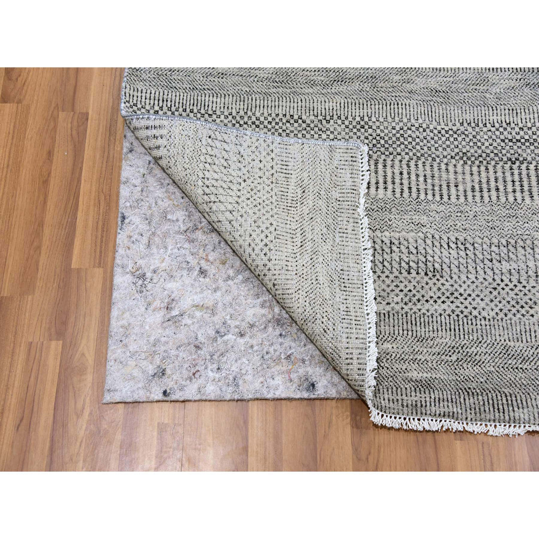 7'11" x 8'1" New Hand Knotted Grey Wool Square Oriental Rug - MOA10279559