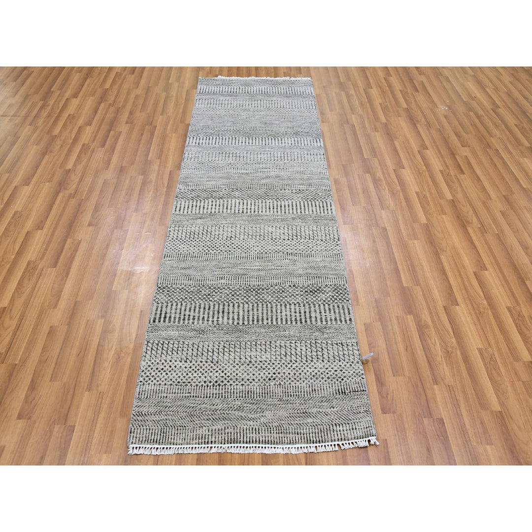 2'7" x 8'0" New Hand Knotted Grey Wool Runner Oriental Rug - MOA10279574