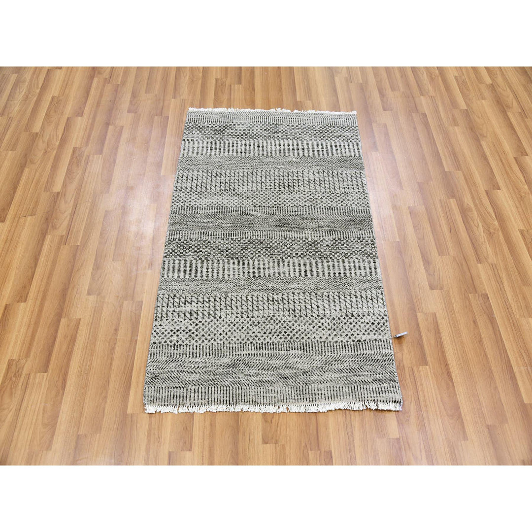 2'7" x 4'1" New Hand Knotted Grey Wool Rectangle Oriental Rug - MOA10279578