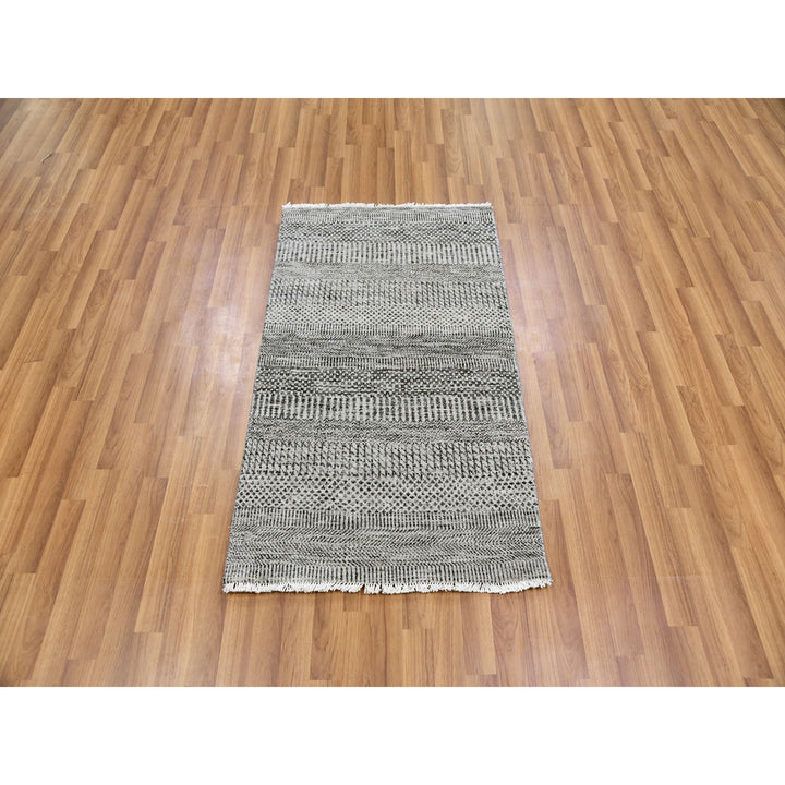 2'5" x 4'1" New Hand Knotted Grey Wool Rectangle Oriental Rug - MOA10279580