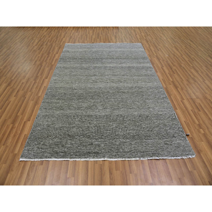 6'0" x 9'1" New Hand Knotted Grey Wool Rectangle Oriental Rug - MOA10279593