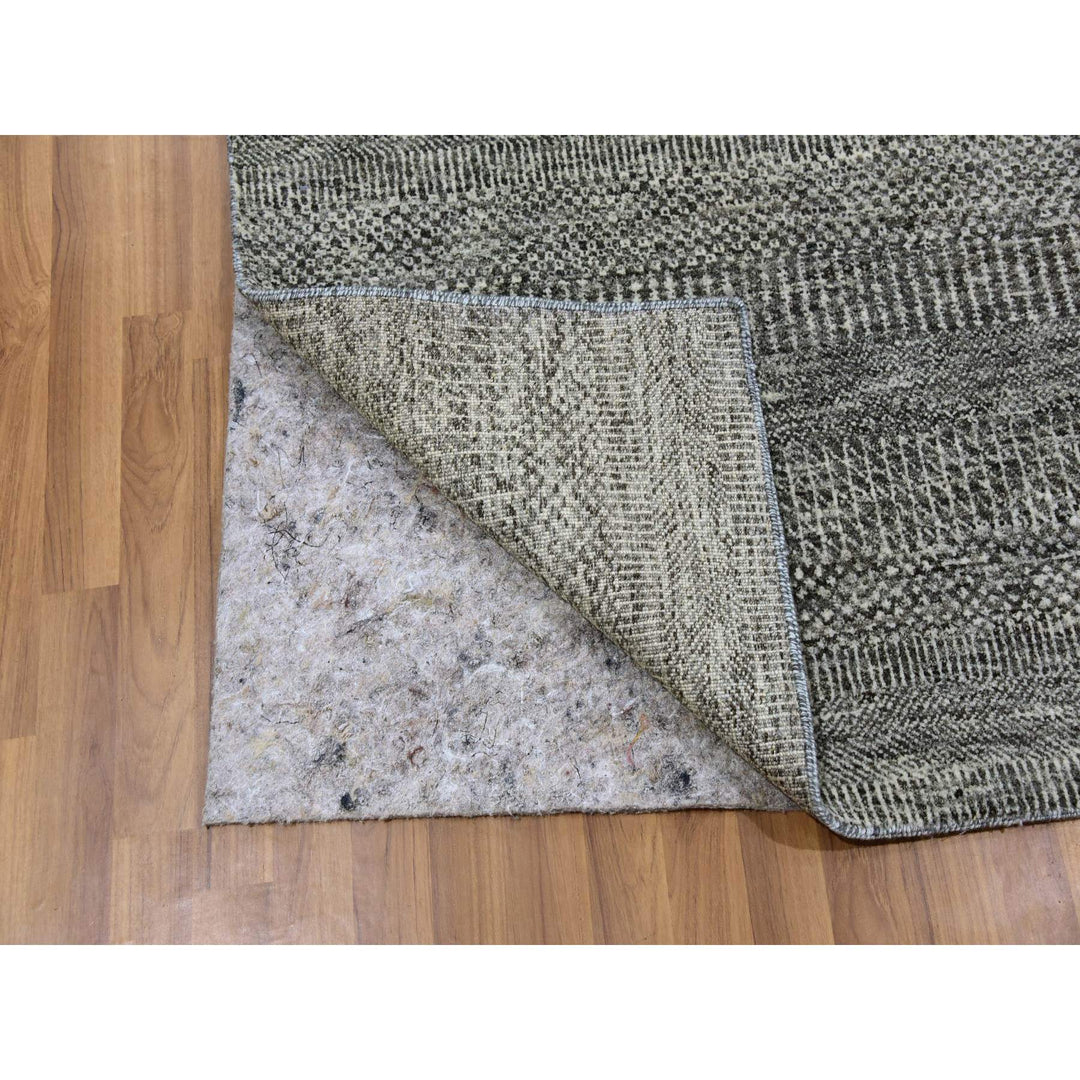 5'11" x 6'1" New Hand Knotted Grey Wool Square Oriental Rug - MOA10279594