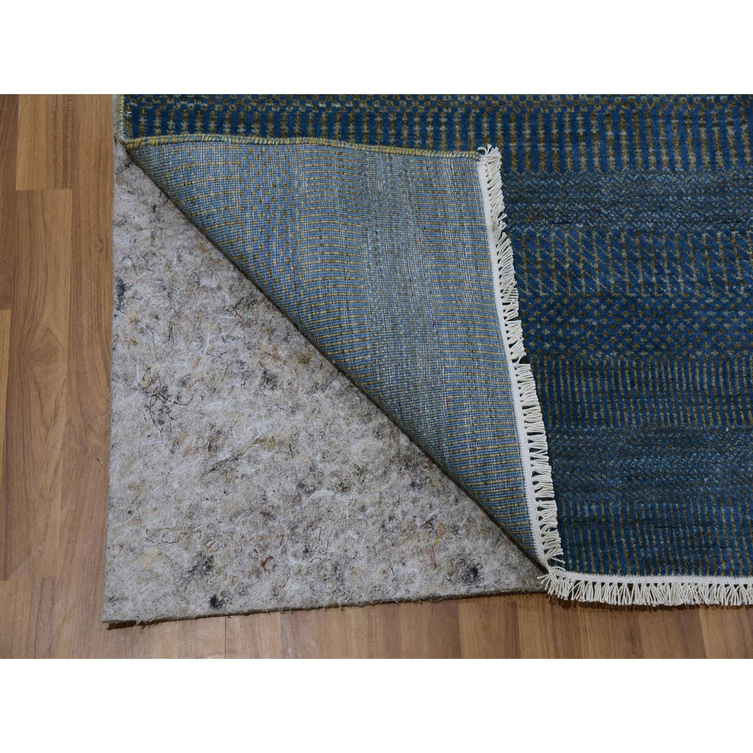 8'0" x 9'11" New Hand Knotted Blue Wool Rectangle Oriental Rug - MOA10279609