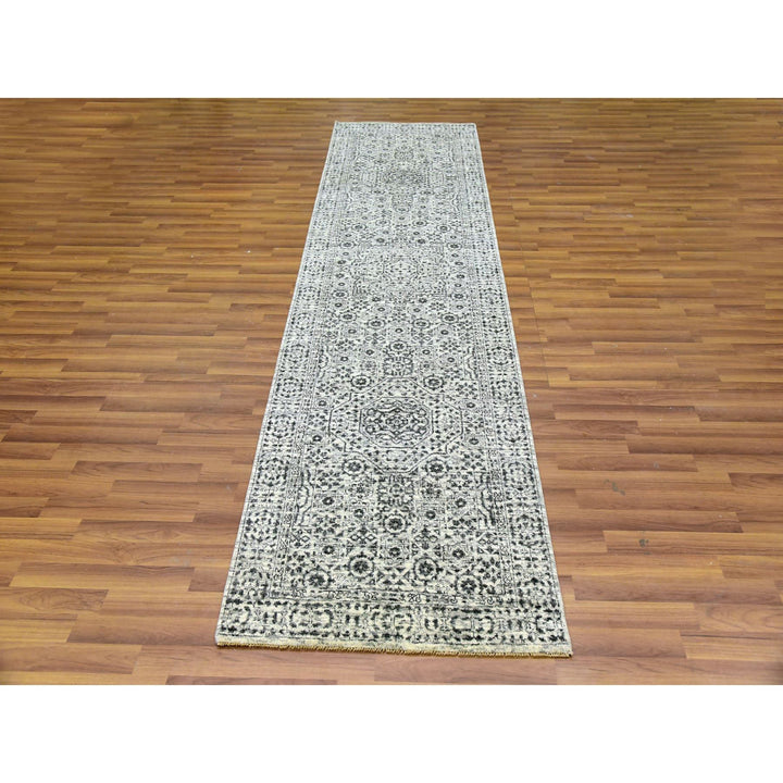 2'9" x 10'0" New Hand Knotted Ivory Wool Runner Oriental Rug - MOA10279686