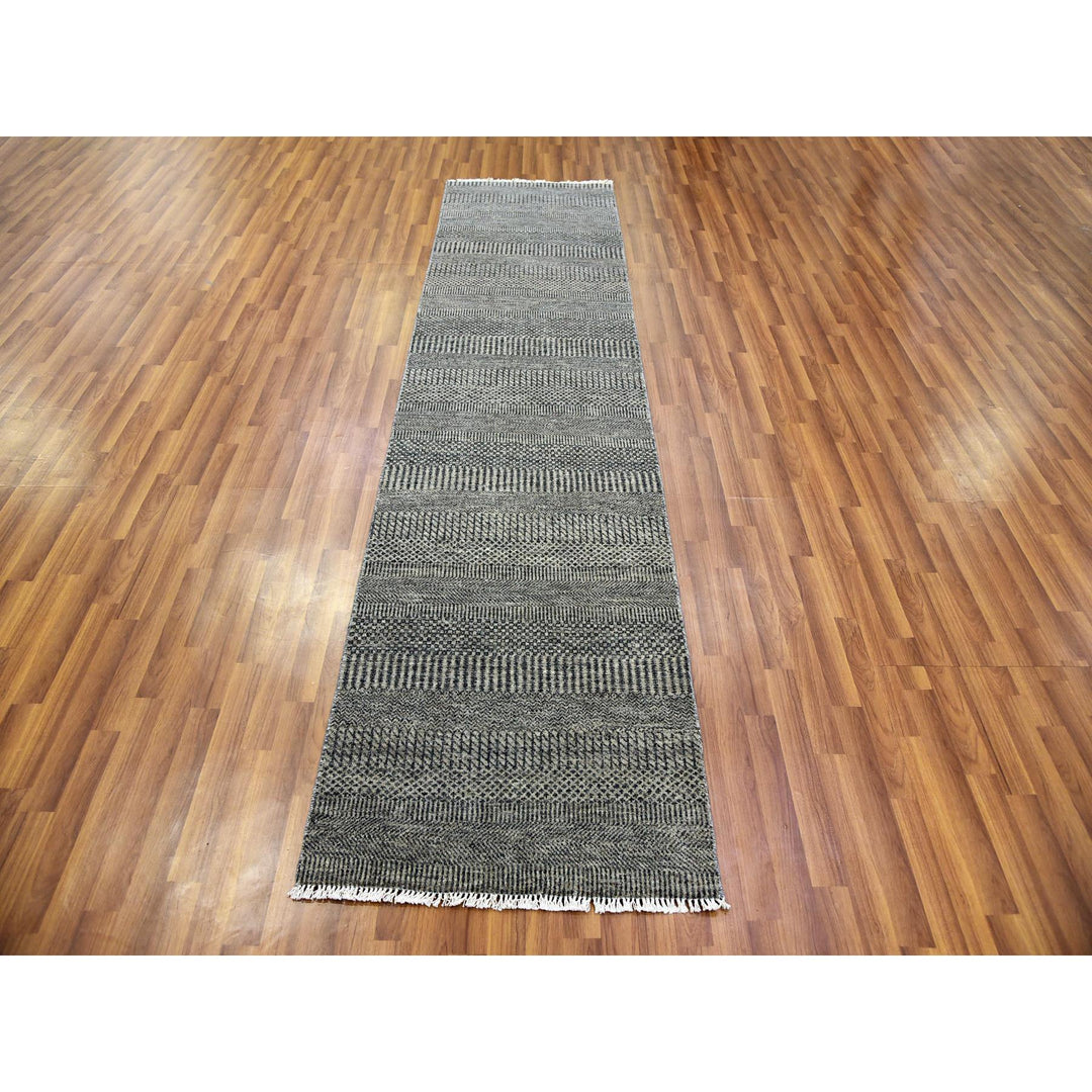 2'6" x 9'11" New Hand Knotted Grey Wool Runner Oriental Rug - MOA10279705