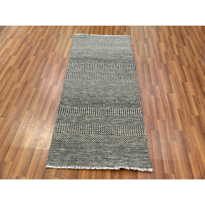 2'6" x 5'10" New Hand Knotted Grey Wool Runner Oriental Rug - MOA10279708