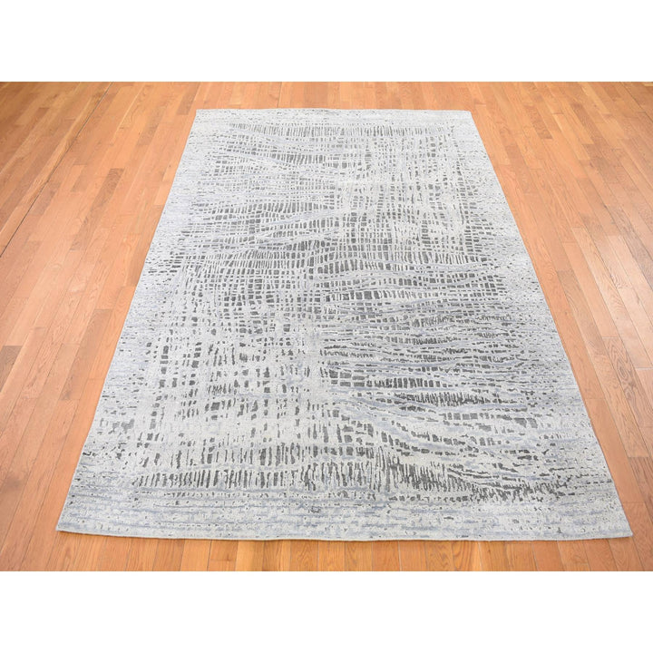 6'0" x 9'0" New Hand Knotted Grey Wool & Silk Rectangle Oriental Rug - MOA10280096