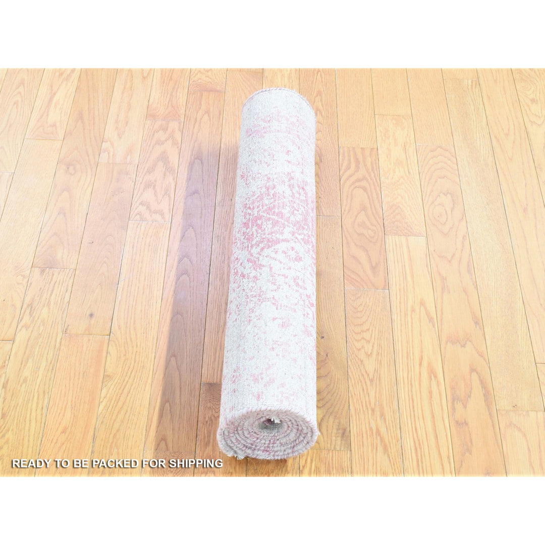 2'6" x 7'9" New Hand Knotted Pink Wool & Pure Silk Runner Oriental Rug - MOA10280252