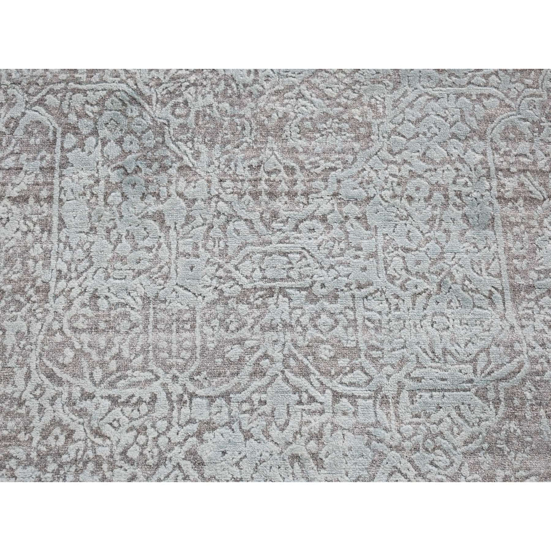 4'0" x 9'9" New Hand Knotted Green Wool & Silk Runner Oriental Rug - MOA10280286