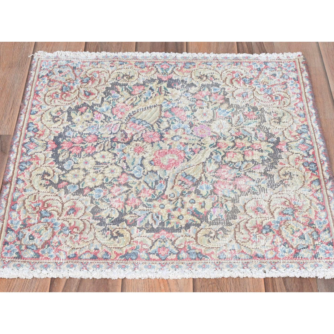 1'8" x 1'8" Vintage Hand Knotted Multicolored Cotton Square Oriental Rug - MOA10281949