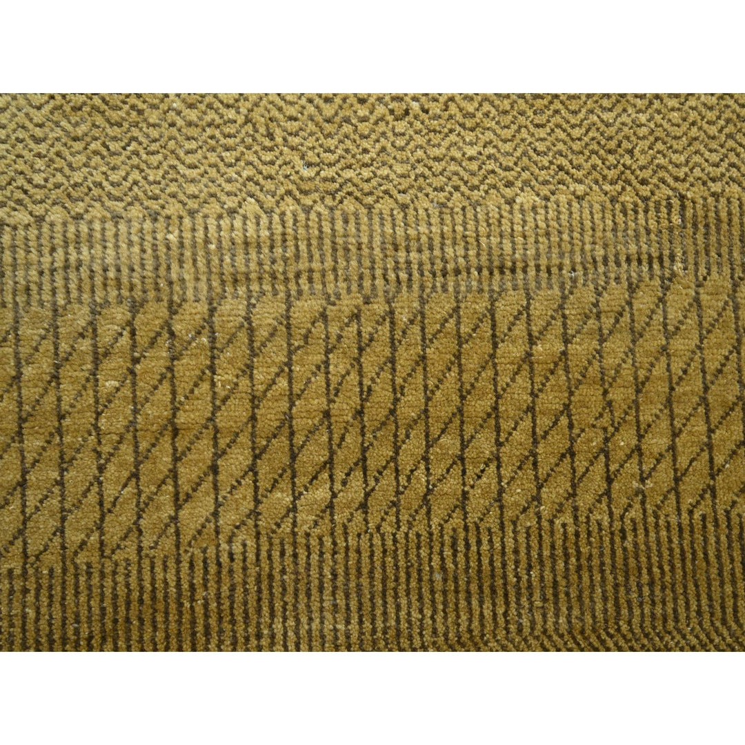 6'1" x 9'6" New Hand Knotted Brown Wool & Silk Rectangle Oriental Rug - MOA10283213