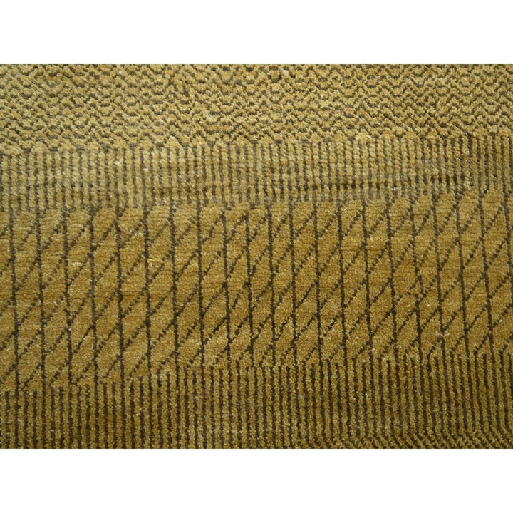 6'1" x 9'6" New Hand Knotted Brown Wool & Silk Rectangle Oriental Rug - MOA10283213