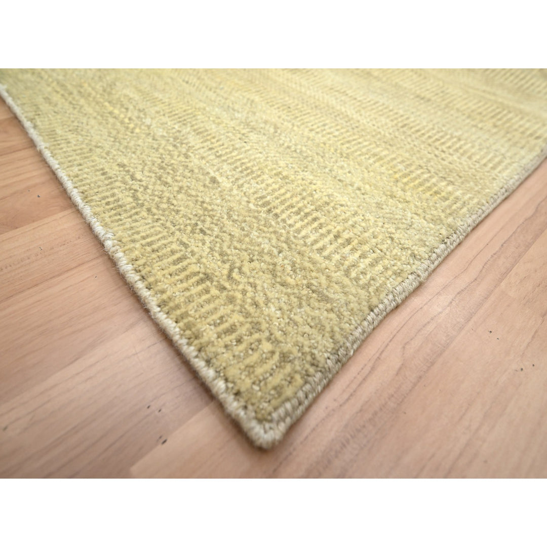 6'0" x 9'0" New Hand Knotted Brown Wool & Silk Rectangle Oriental Rug - MOA10283214