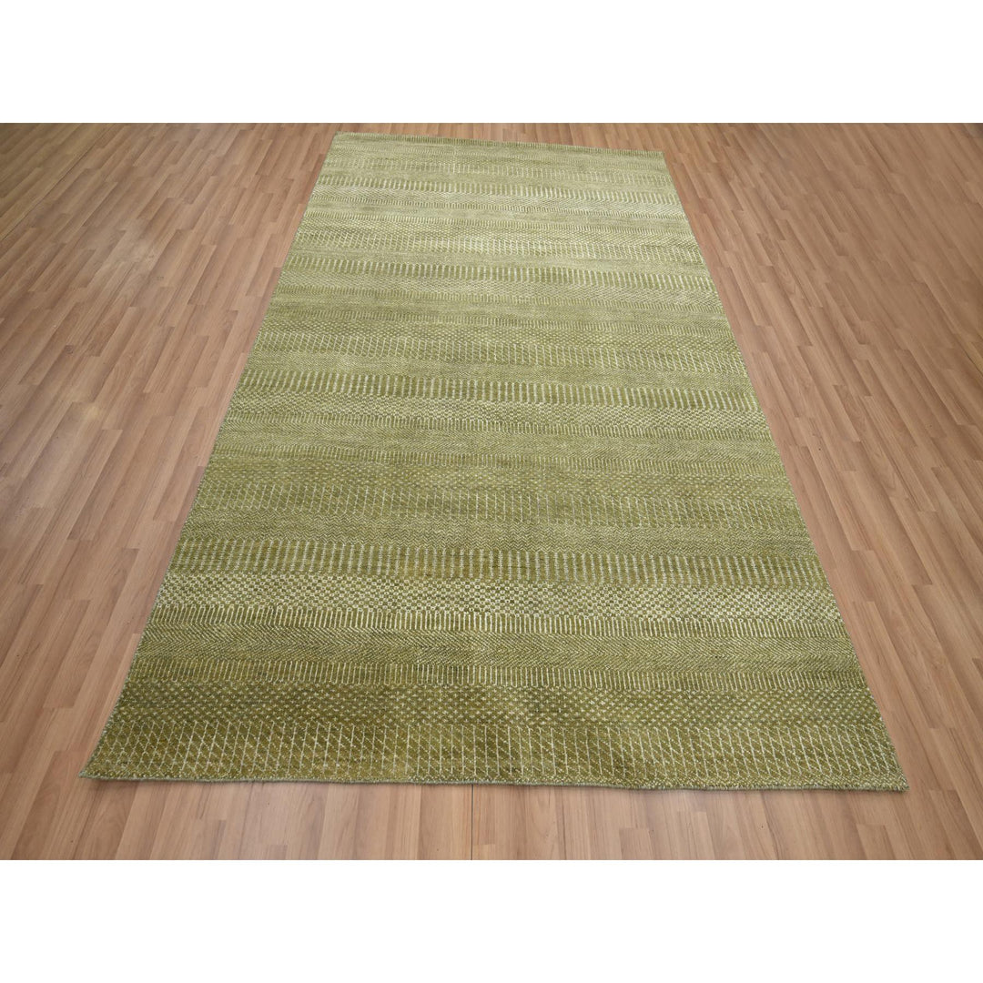 6'0" x 8'9" New Hand Knotted Brown Wool & Silk Rectangle Oriental Rug - MOA10283215