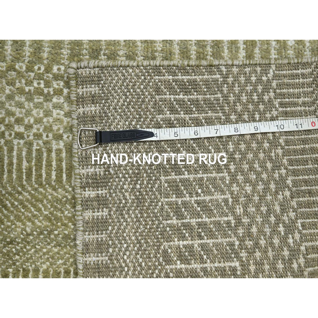 4'9" x 6'9" New Hand Knotted Brown Wool & Silk Rectangle Oriental Rug - MOA10283216
