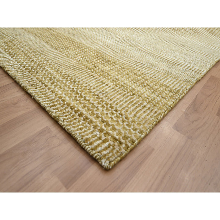9'5" x 11'10" New Hand Knotted Brown Wool & Silk Rectangle Oriental Rug - MOA10283238
