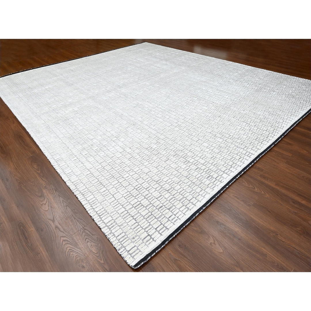 13'11" x 16'1" New Hand Loomed Ivory Wool and Plant based Silk Rectangle Oriental Rug - MOA10284587