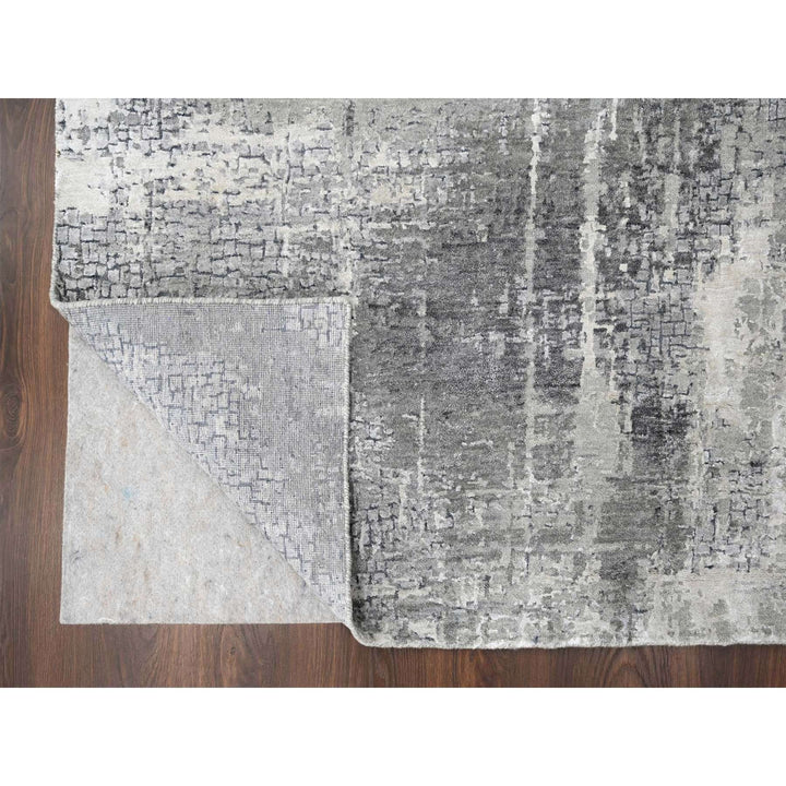 5'10" x 5'9" New Hand Knotted Grey Wool & Silk Square Oriental Rug - MOA10284605