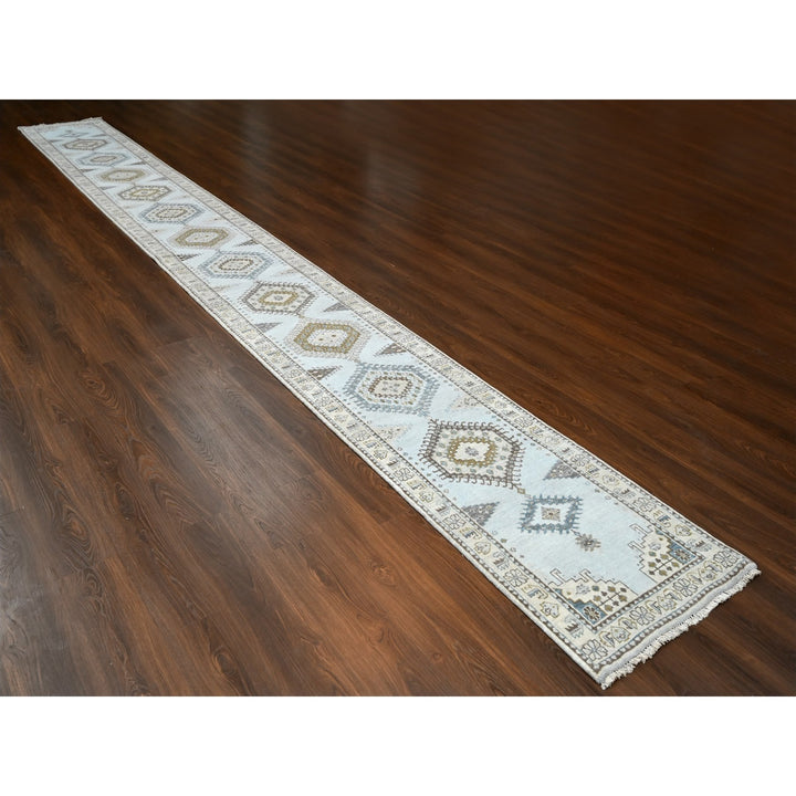 2'7" x 23'9" New Hand Knotted Grey Wool Runner Oriental Rug - MOA10284928