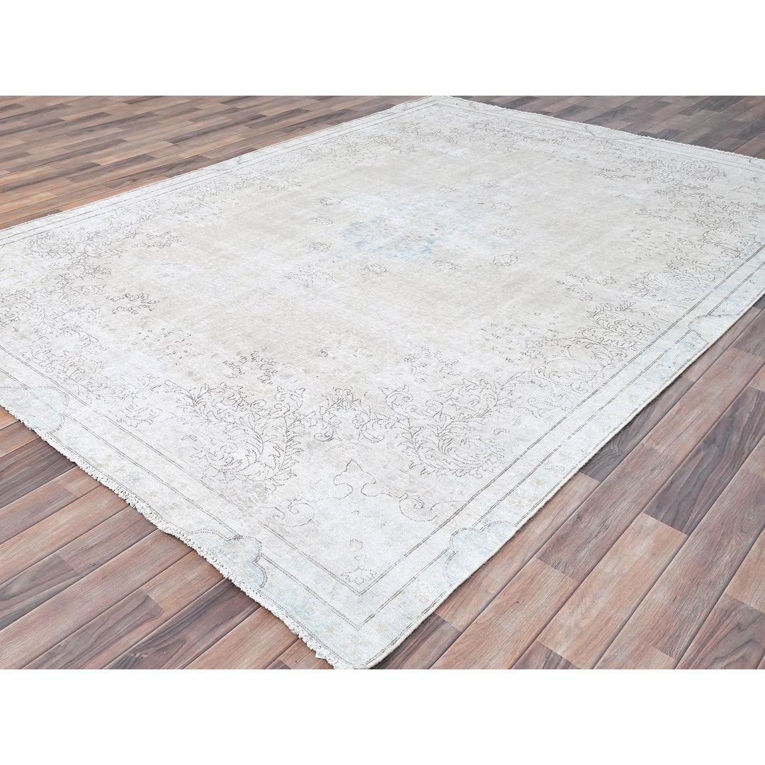7'2" x 9'10" Vintage Hand Knotted Ivory Wool Rectangle Oriental Rug - MOA10285529