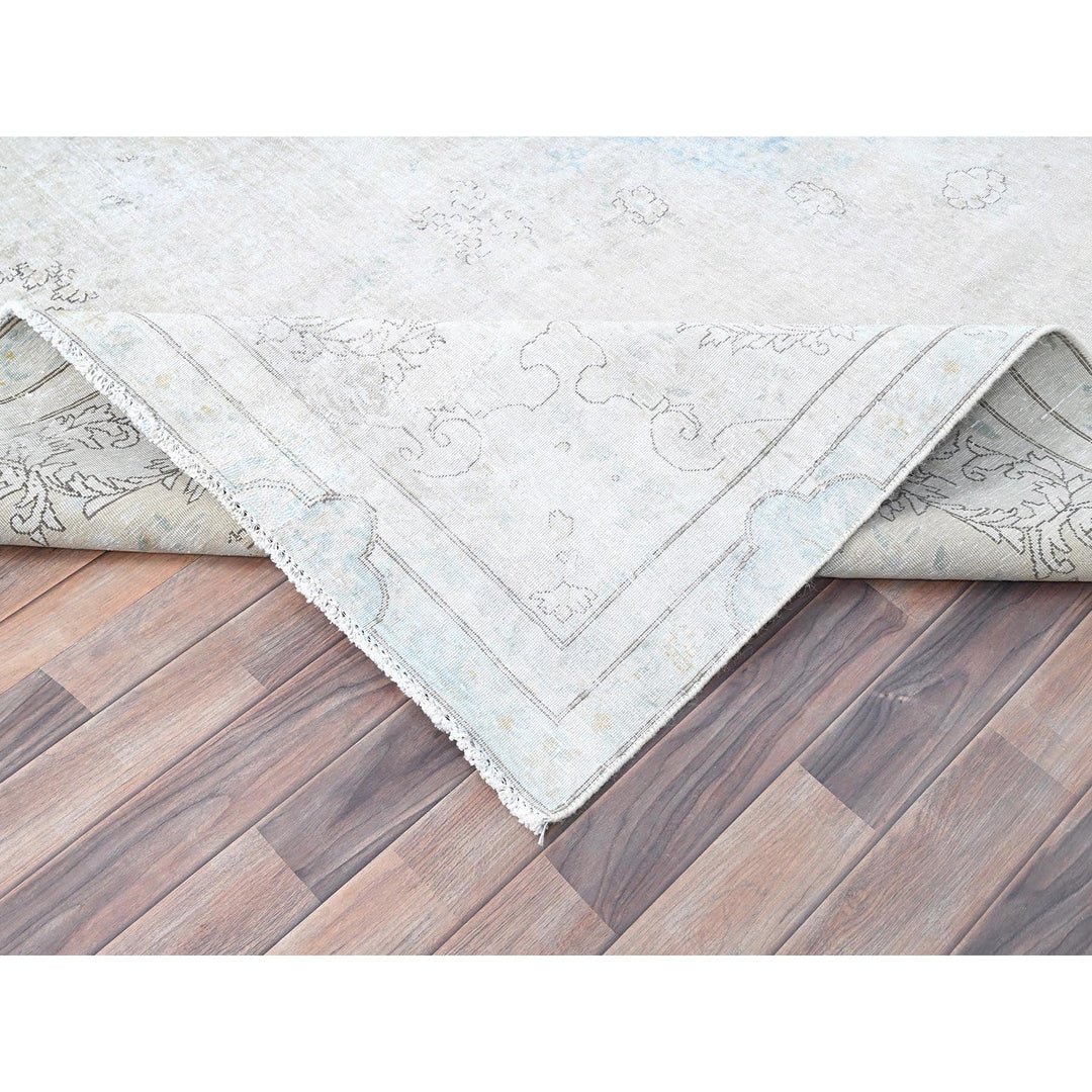 7'2" x 9'10" Vintage Hand Knotted Ivory Wool Rectangle Oriental Rug - MOA10285529