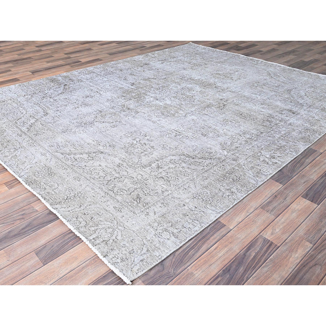 7'5" x 9'11" New Hand Knotted Grey Wool Rectangle Oriental Rug - MOA10286101