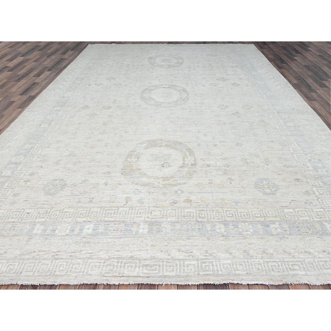 9'10" x 13'10" New Hand Knotted Ivory Wool Rectangle Oriental Rug - MOA10286520