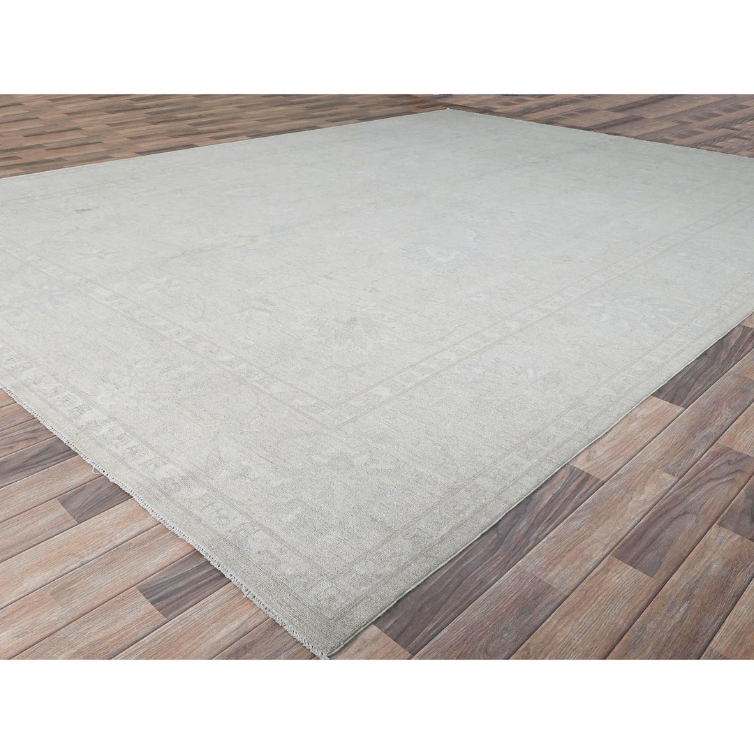 9'10" x 13'10" New Hand Knotted Ivory Wool Rectangle Oriental Rug - MOA10286706